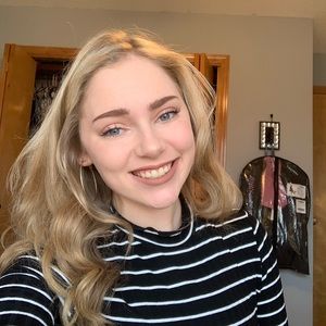 Meet your Posher, Molly